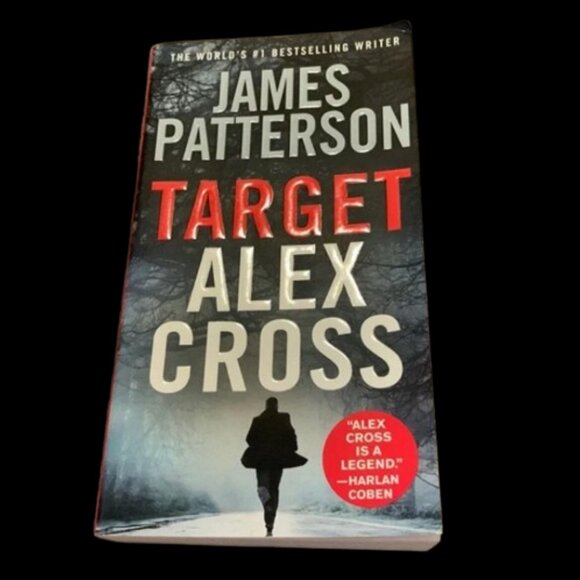 Target: Alex Cross - by James Patterson - Good condition - Picture 2 of 4